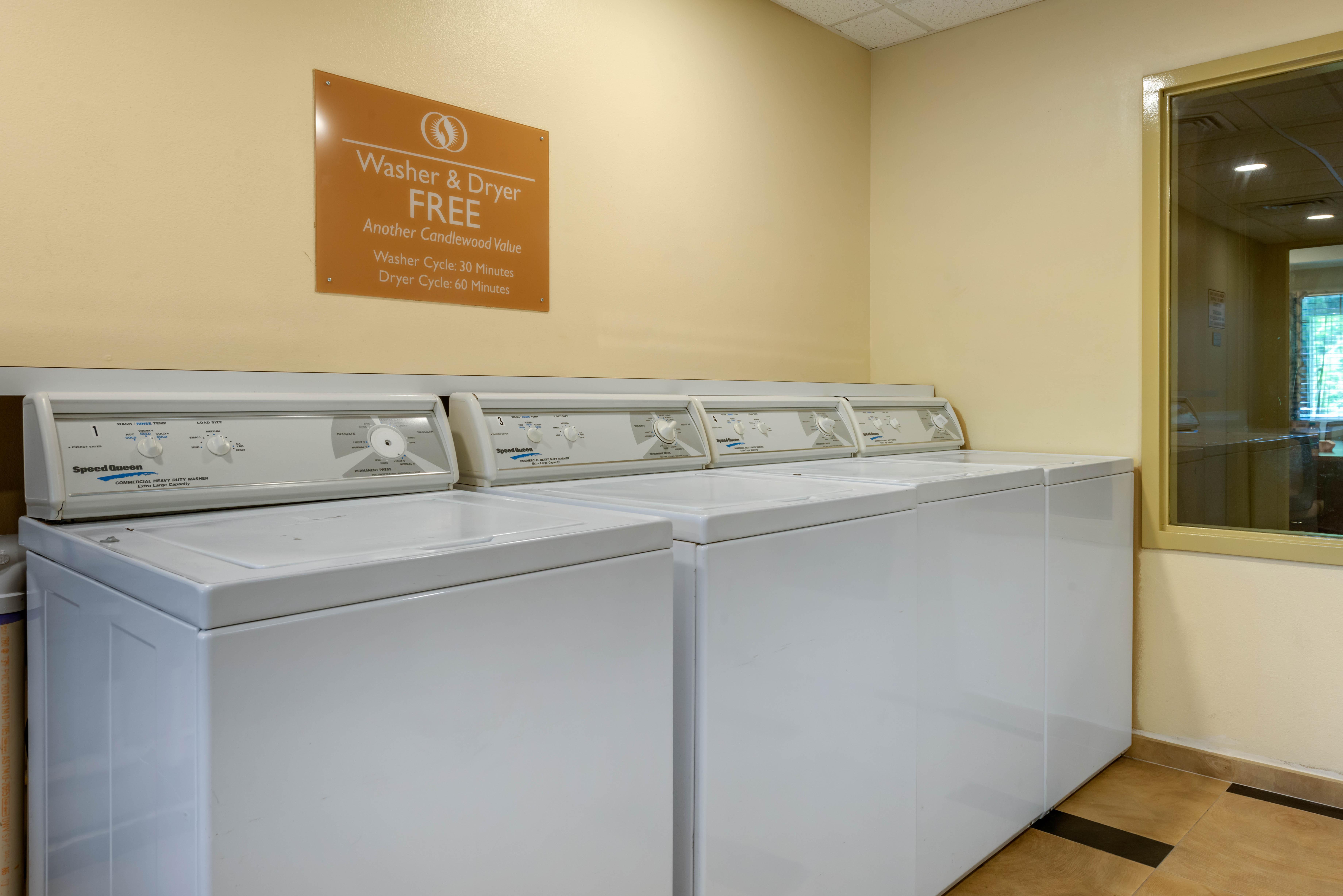 Candlewood Suites Fort Myers/Sanibel Gateway By Ihg Esterno foto